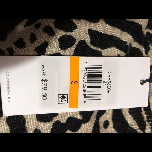 🆕Calvin Klein Multi Print Sweater - Picture 6 of 8